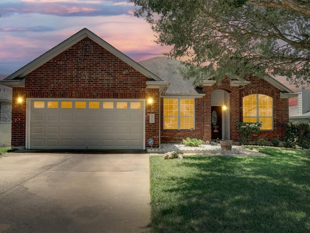 2521 AMEN CORNER RD