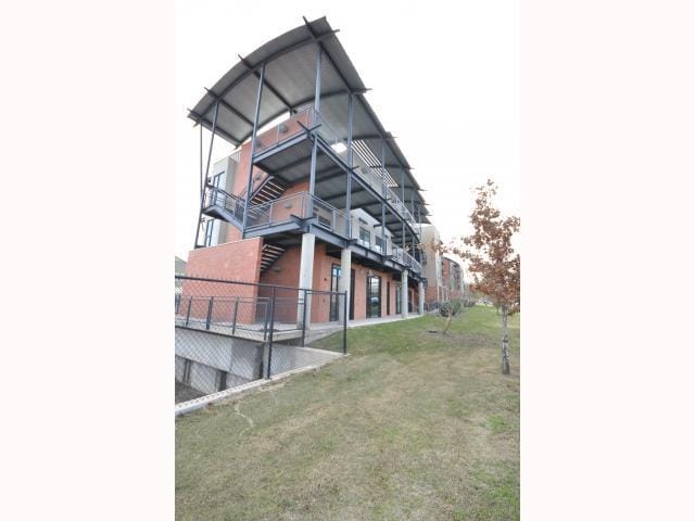 2525 S. Lamar BLVD Unit #1