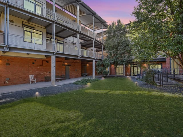 2525 S Lamar BLVD Unit #12