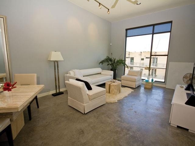 2525 South Lamar BLVD Unit #313