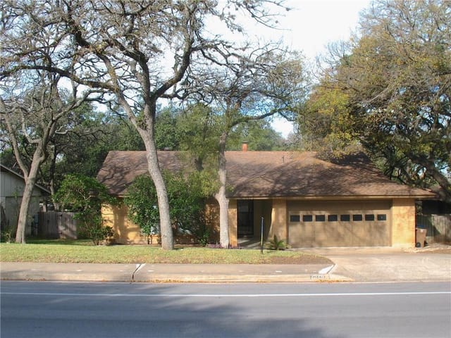 2526 Berkeley Ave