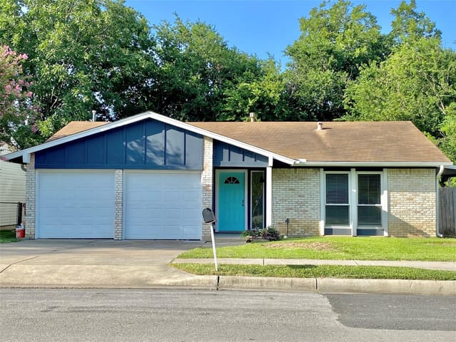 2528 Berkett DR