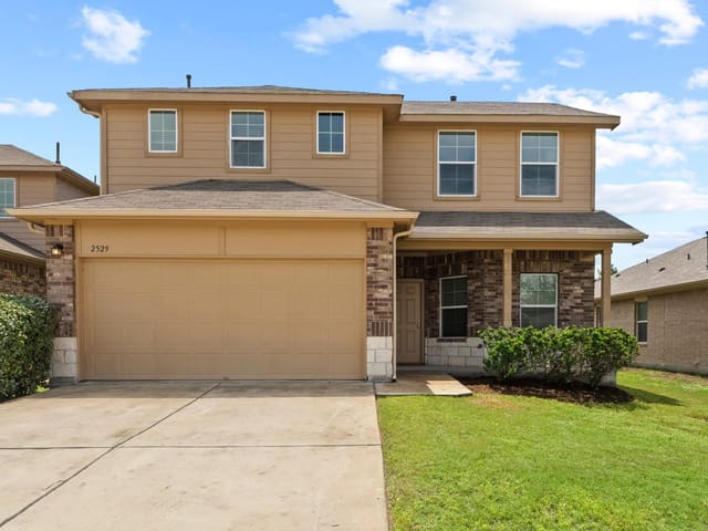 2529 Chetco Dr