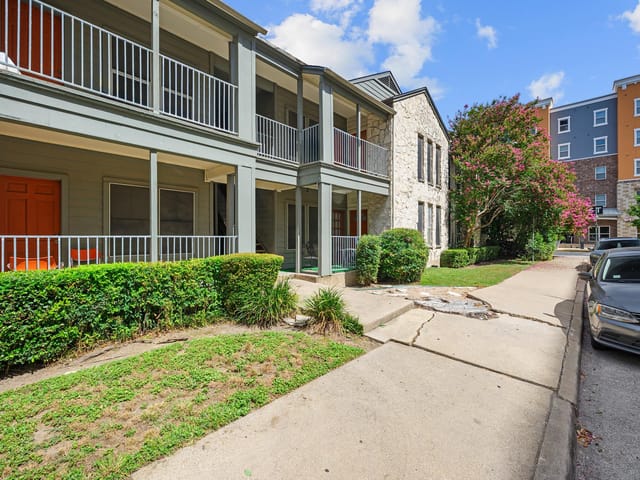 2529 Rio Grande ST Unit #12