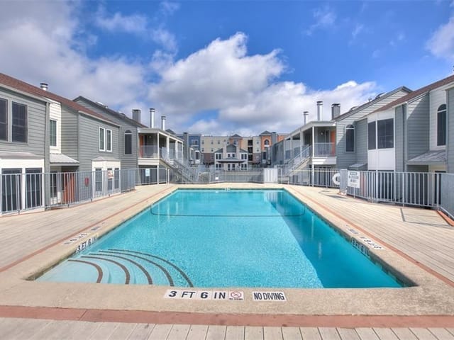 2529 Rio Grande St Unit #24