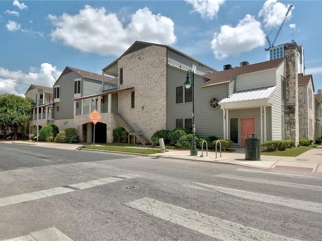 2529 Rio Grande St Unit #27B