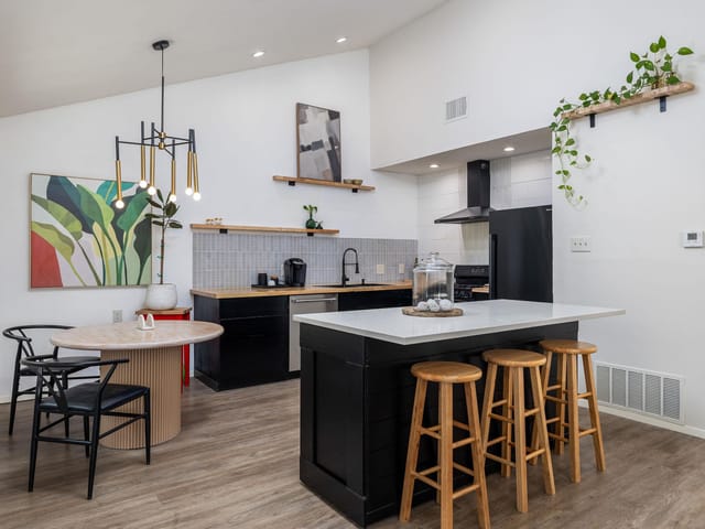 2532 Stoutwood CIR