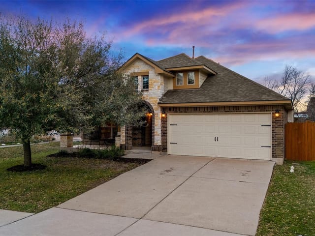 2532 Winchell LN