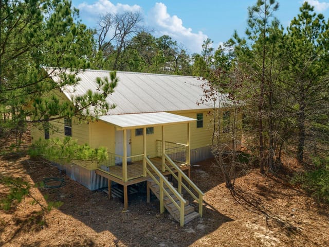 254 Kelley Rd W