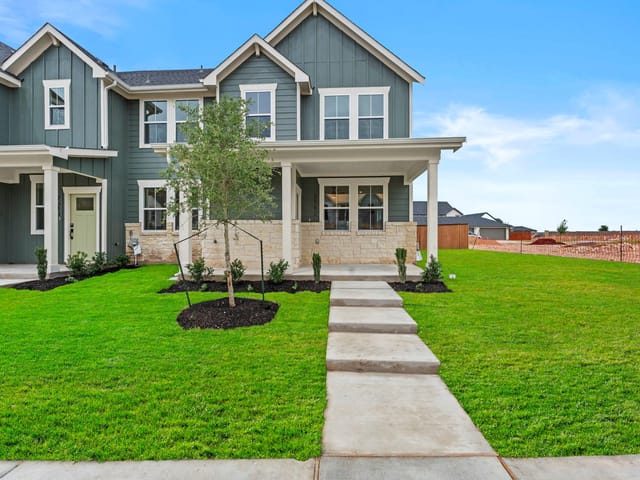 2542 Violet Theo LN