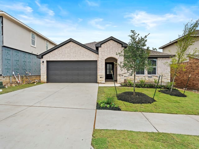 2552 Whittler RD