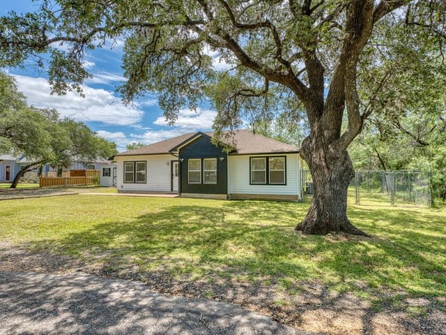 259 Lakewood DR