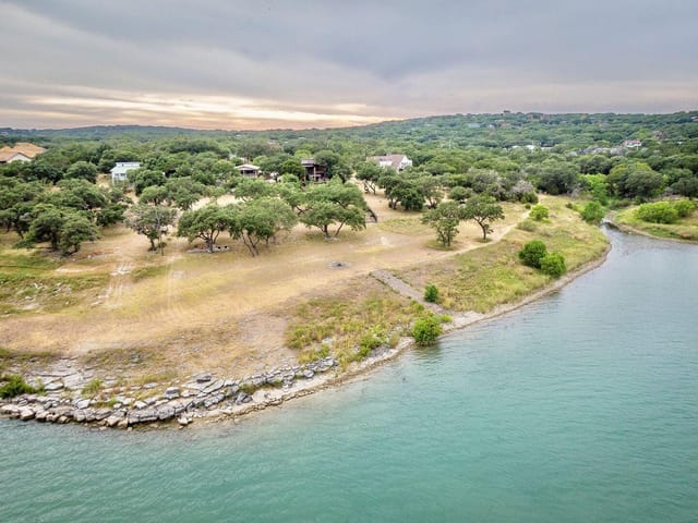 259 Oak Hideaway DR