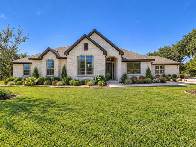 260 Mexican Hat DR