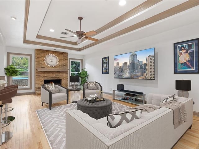 2600 Barkwood Dr