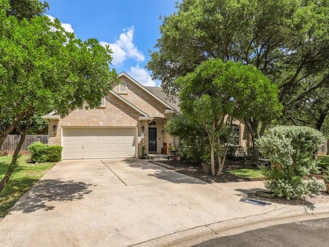2600 Dupree Cir