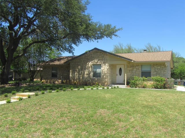 2600 Mesquite Cv