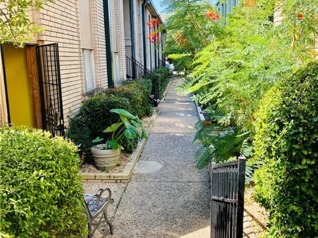 2600 Penny Ln Unit #108