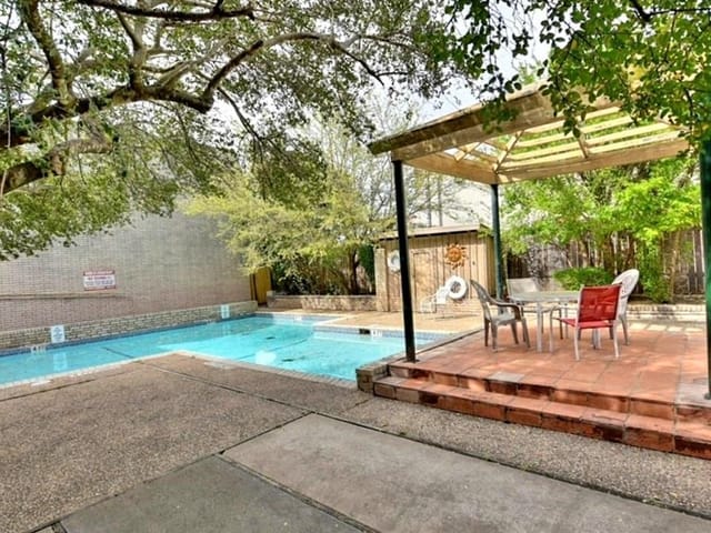 2600 Penny Ln Unit #206