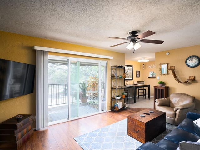 2600 Penny Ln Unit #215