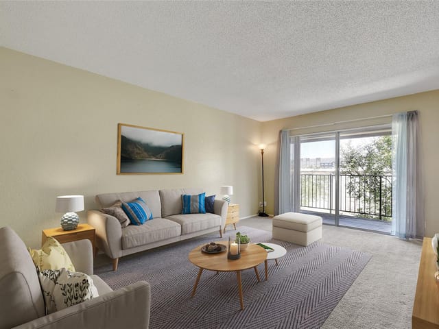 2600 Penny Ln Unit #301