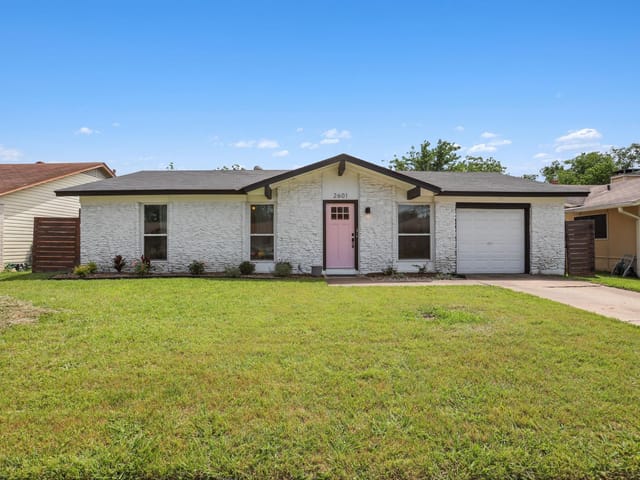 2601 McGregor Dr