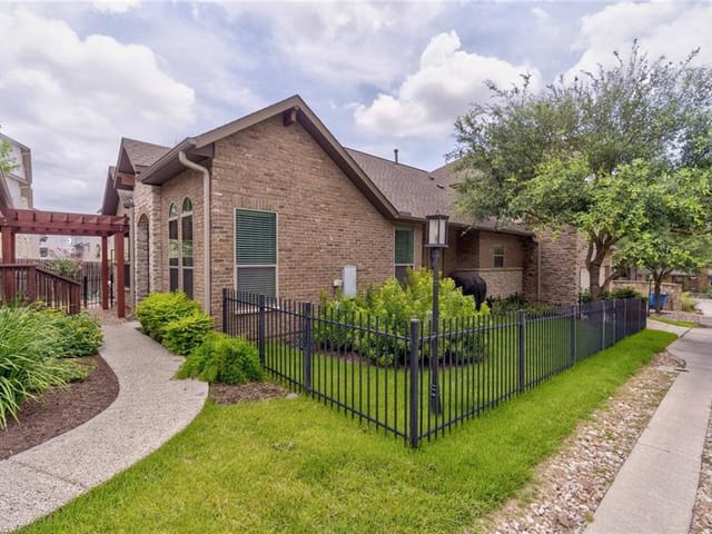 2602 Del Curto Rd Unit #D