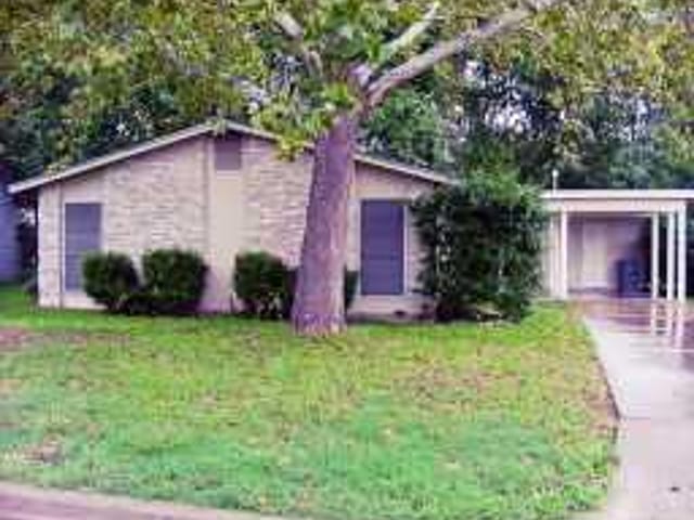 2602 FRIAR TUCK Ln