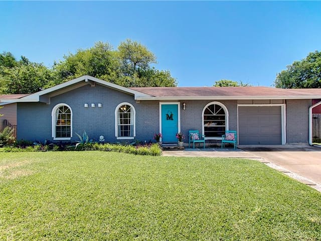 2603 Berkett Dr