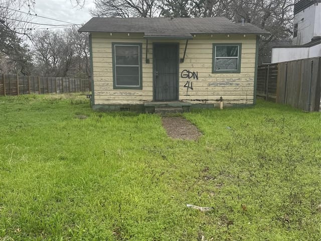 2603 Sol Wilson Ave