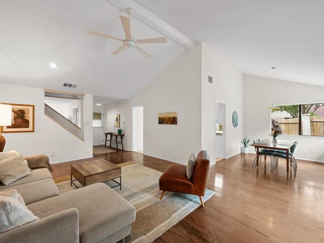 2604 Campden Dr
