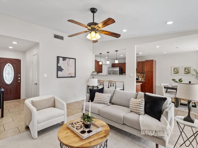 2604 Cockburn Dr