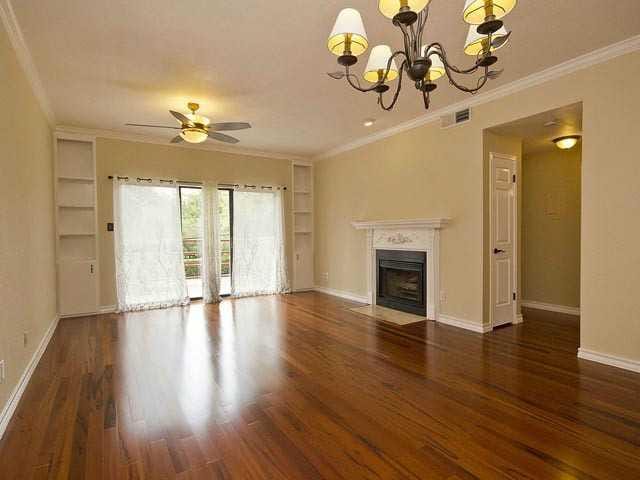 2605 Enfield RD Unit #105