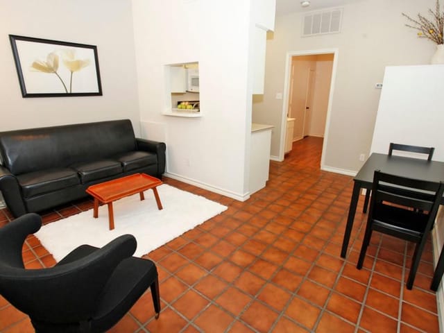 2605 Enfield Rd Unit #110