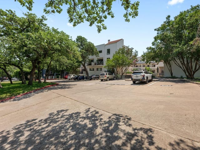 2605 Enfield RD Unit #223