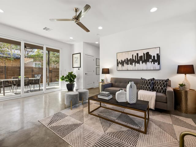 2605 Hidalgo ST Unit #1