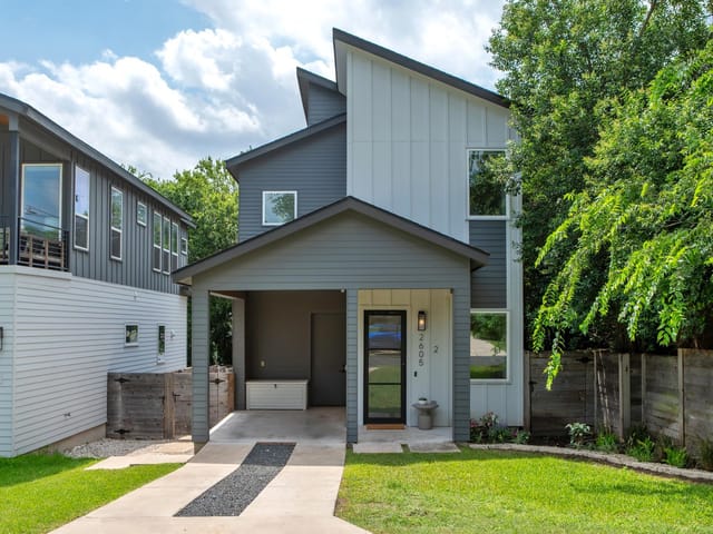 2605 S 2nd ST Unit #2