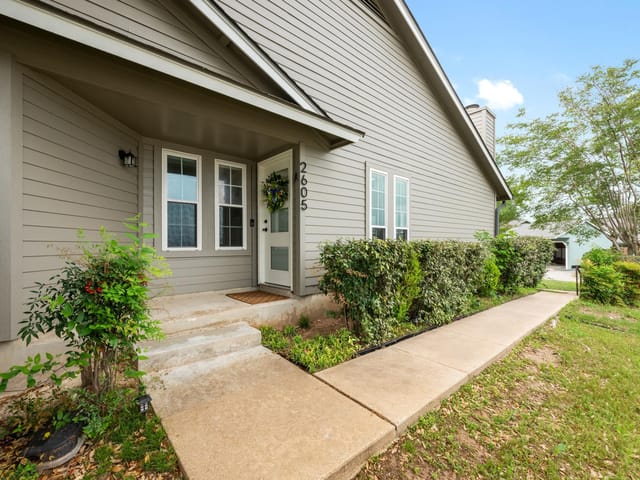 2605 W Stassney Blvd Unit #A