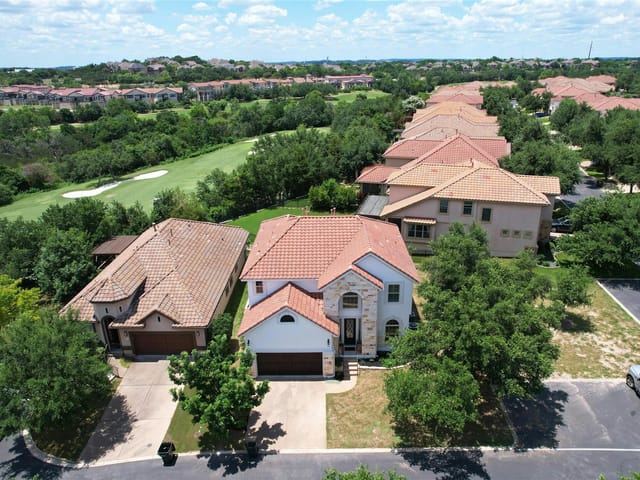 2608 Old Course Dr