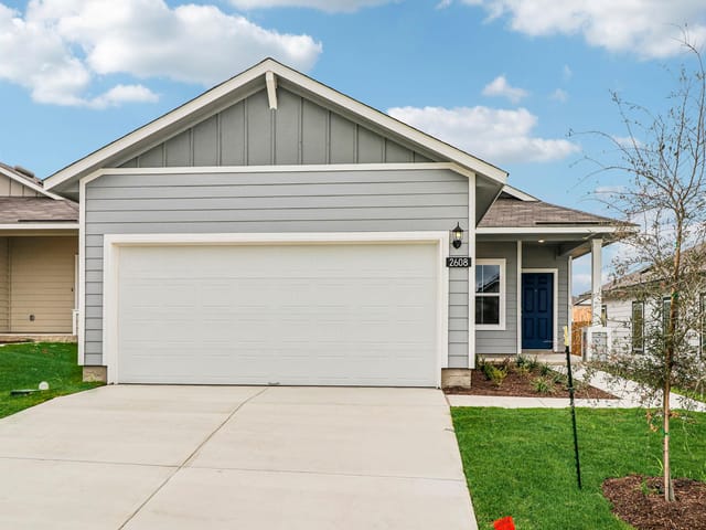 2608 St Regis DR