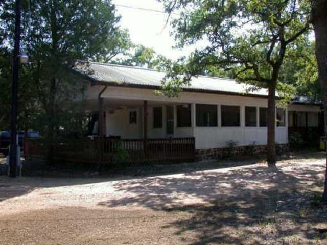 261 Beck RD
