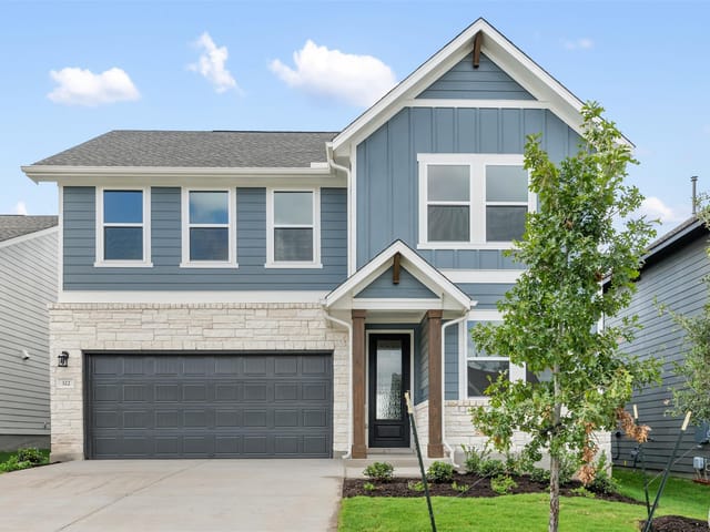 261 Crater Lake DR