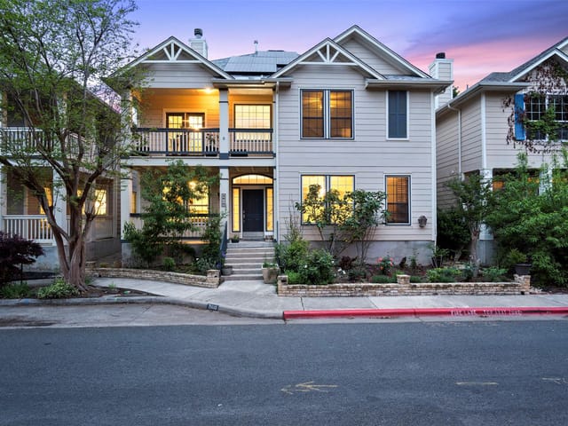 2610 Kinney Oaks Ct
