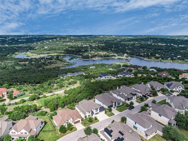 2610 Sunset Vista CIR Unit #16