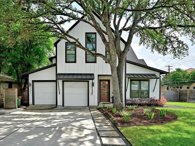 2611 Westover RD