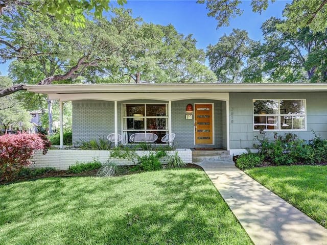 2618 Pembrook Trl