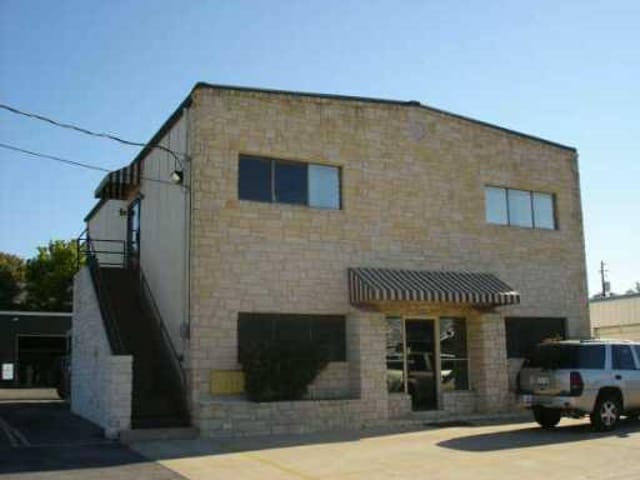 2620 Buell AVE