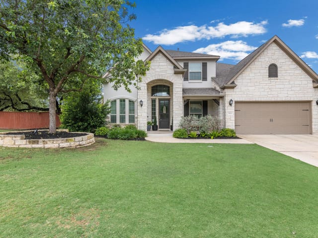 2621 Champions Corner DR