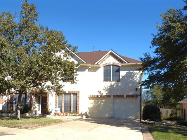 2624 Niemann Dr