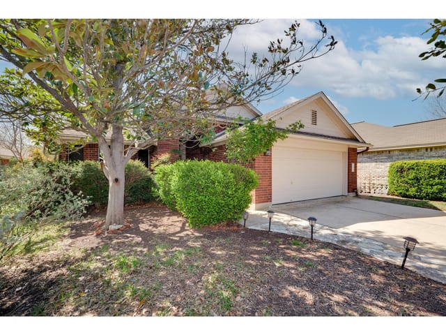 2628 Winding Brook Dr